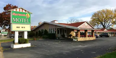 news_2019-jun_schitts-creek_sherwood-motel.jpg